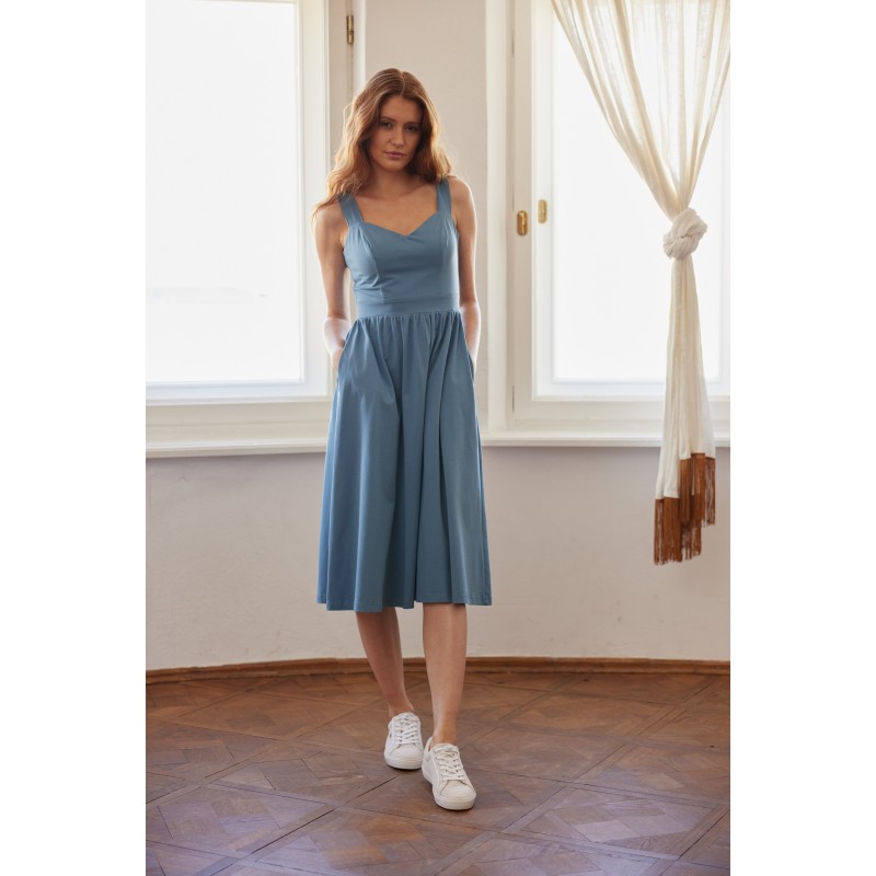 Byle do lata - błękit nieba