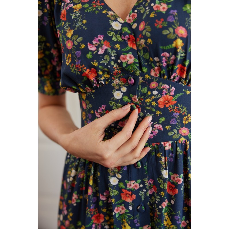 Tajemniczy ogród - kwiecista łąka