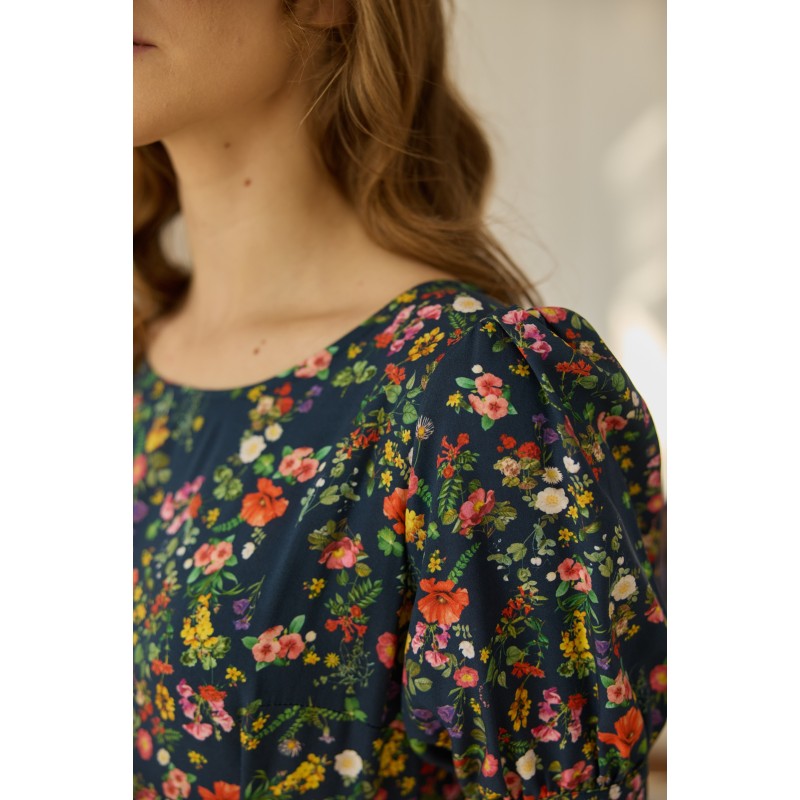 Letnia beztroska - kwiecista łąka